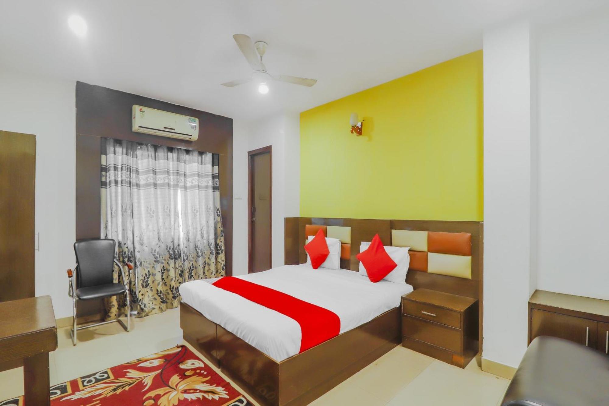 Hotel O Meredian Hyderabad Bagian luar foto