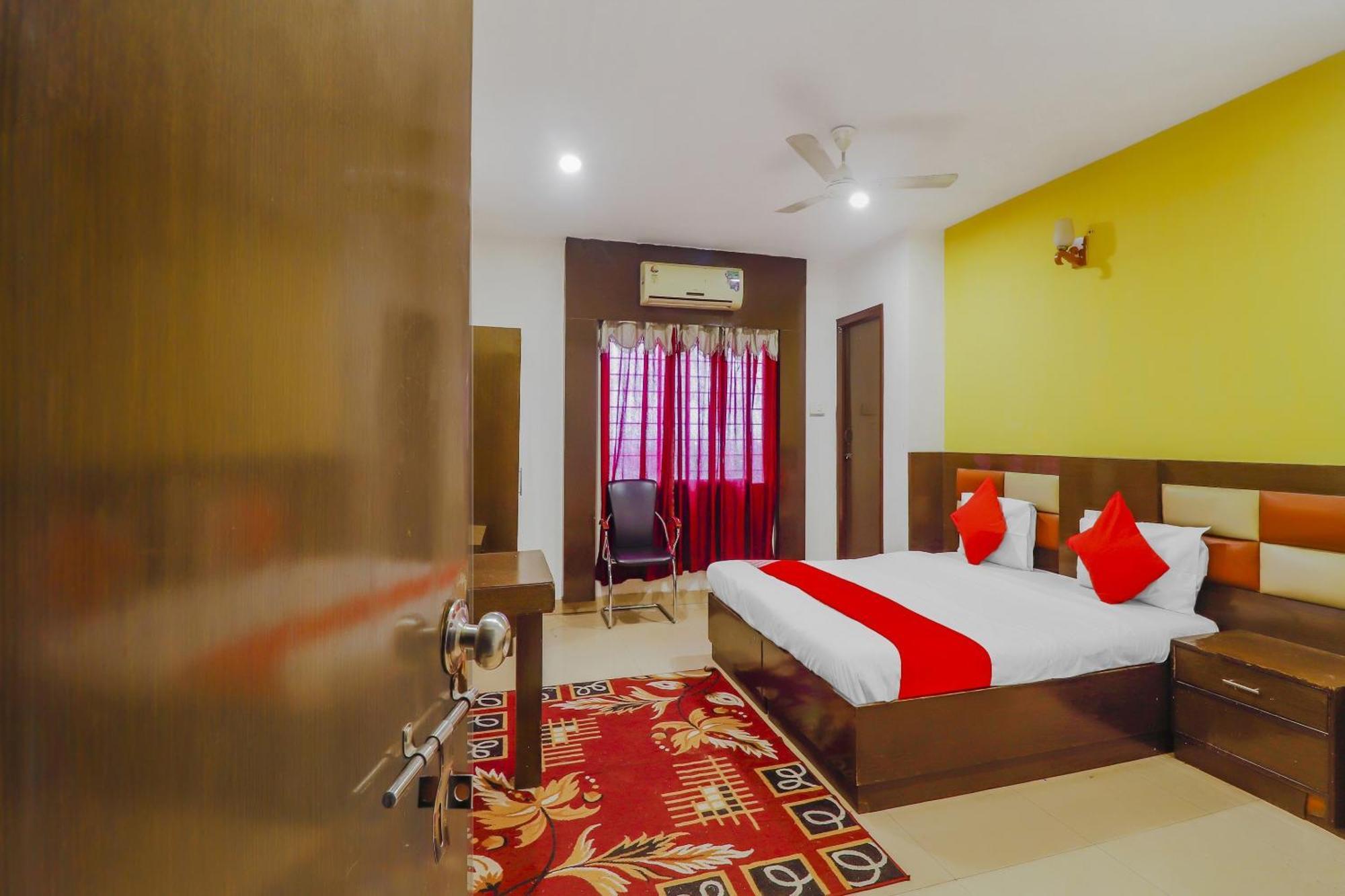 Hotel O Meredian Hyderabad Bagian luar foto